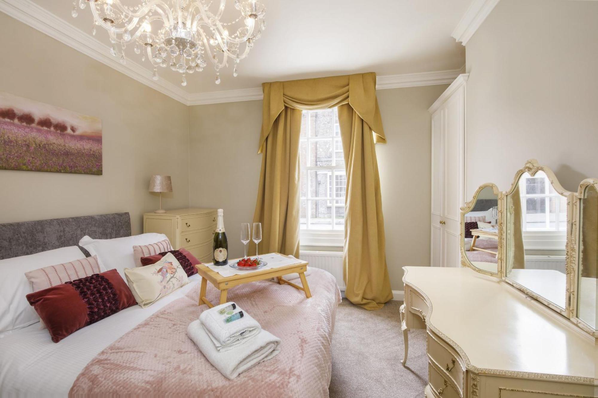 Lodge St Wilfrid's Court *